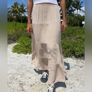 Brandy Melville Green & Ivory Floral Tiered Maxi Skirt